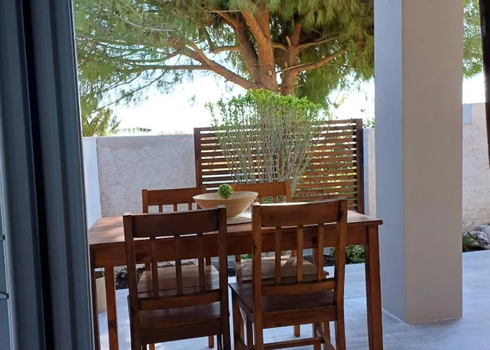 Abelaki Holiday Home