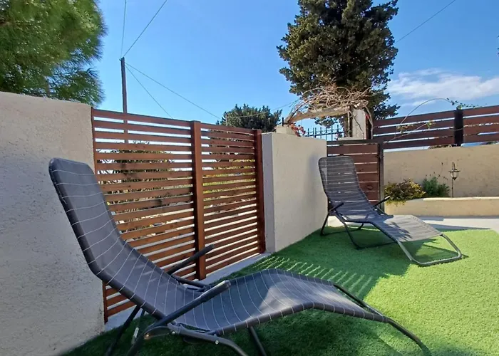 Abelaki Holiday Home